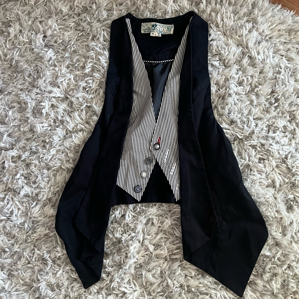 Joit Vest